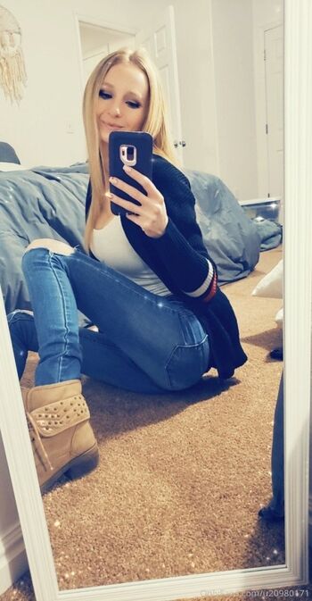 Elle Dainty