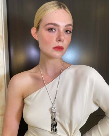 Elle Fanning