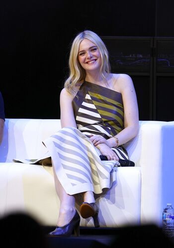 Elle Fanning