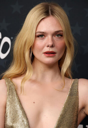 Elle Fanning