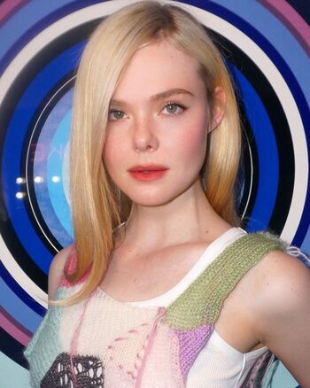 Full leaked Elle fanning page private onlyfans photo