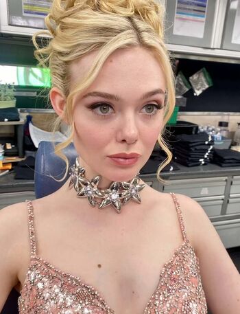 Full leaked Elle fanning private onlyfans photo