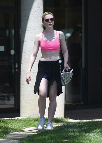 Full leaked Elle fanning page private onlyfans photo