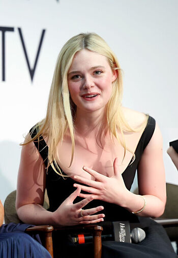 Full leaked Elle fanning page private onlyfans photo