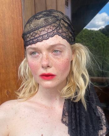 Elle Fanning