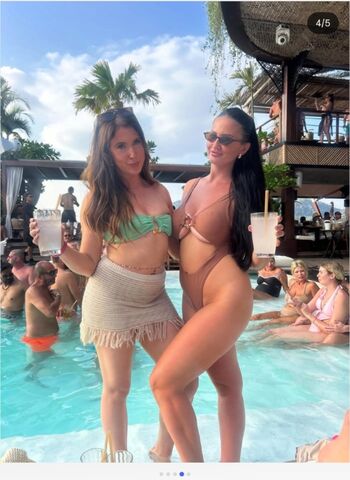 Full leaked Elle gilks private onlyfans photo