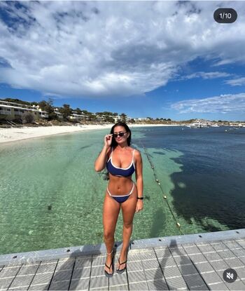 Full leaked Elle gilks private onlyfans photo