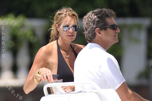 Full leaked Elle macpherson page private onlyfans photo