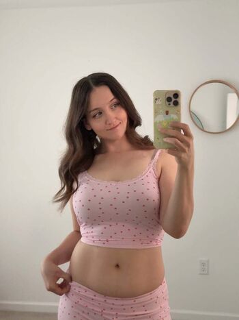 Full leaked Kitty ainsleyy/ private onlyfans photo