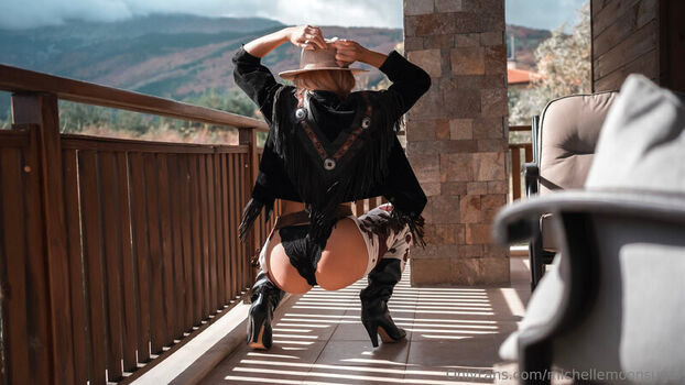 Full leaked Ellie land and  page private onlyfans photo