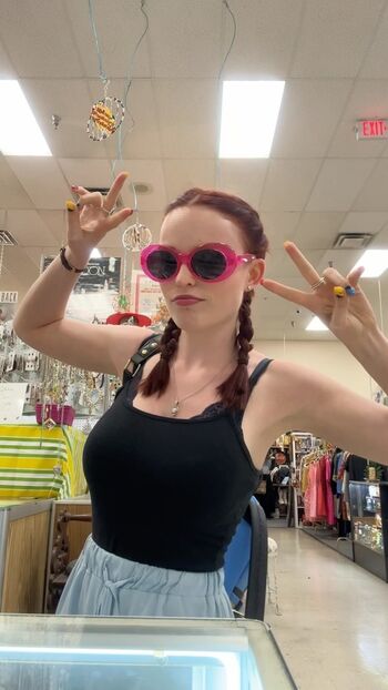 Full leaked Ellie littlechild private onlyfans photo