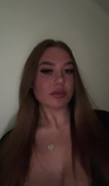 Full leaked Ellie robinson private onlyfans photo