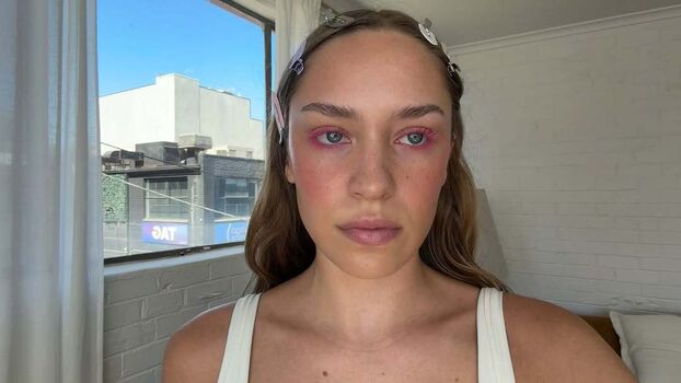 Ellie Warmbrunn