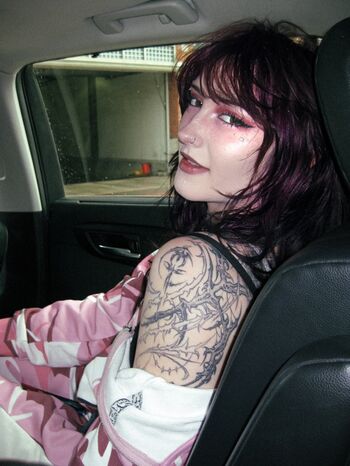 Full leaked Elliemoore private onlyfans photo