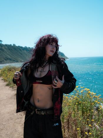 Full leaked Elliemoore private onlyfans photo