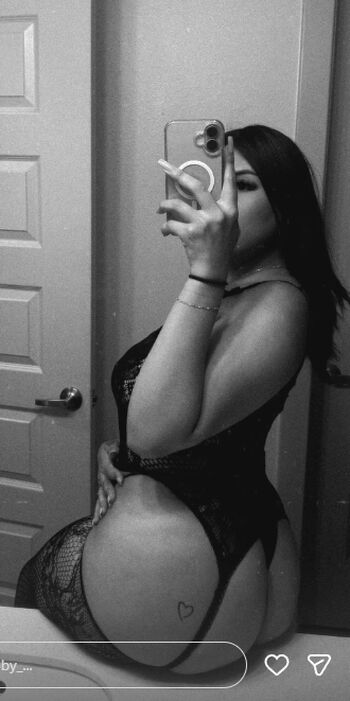 elliexxxlove