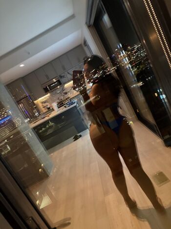 elliexxxlove