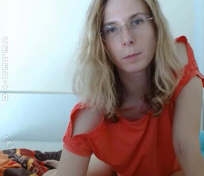 Full leaked Ellyedelweiss private onlyfans photo
