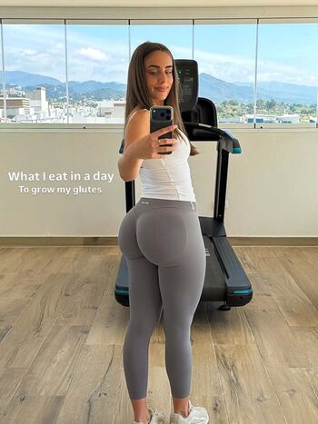 Full leaked Elora gummerson private onlyfans photo