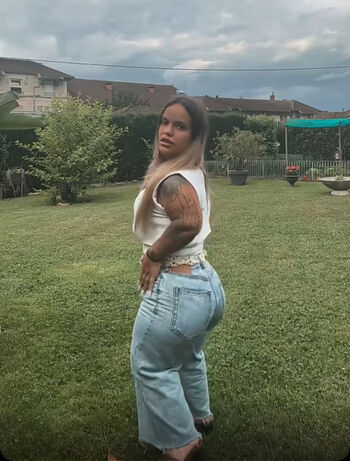 Full leaked Elsiajub private onlyfans photo
