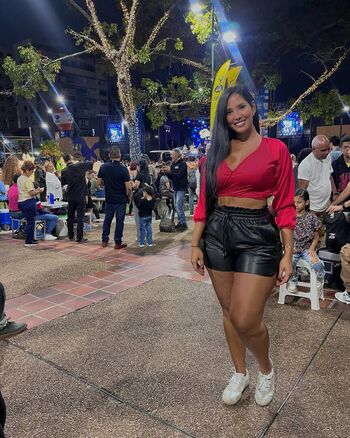 Full leaked Elyanasantiago private onlyfans photo