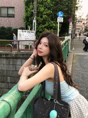 Full leaked Elyn leong page private onlyfans photo