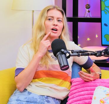 Elyse Willems