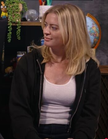 Elyse Willems