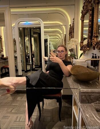 Full leaked Ema santi  page private onlyfans photo
