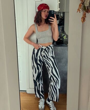 Full leaked Emeline faure private onlyfans photo