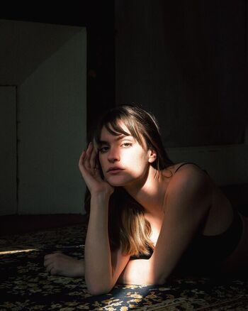 Full leaked Emeline faure private onlyfans photo