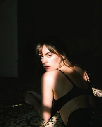 Full leaked Emeline faure private onlyfans photo