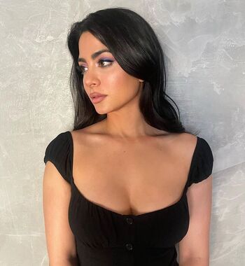 Full leaked Emeraude toubia private onlyfans photo