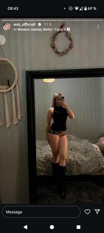 Full leaked Emibondi private onlyfans photo