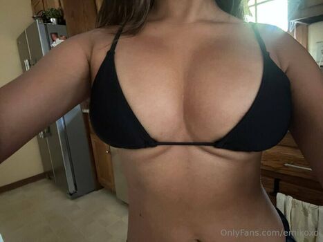 Full leaked Emikoxo page private onlyfans photo