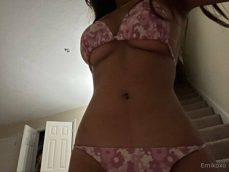 Full leaked Emikoxo page private onlyfans photo