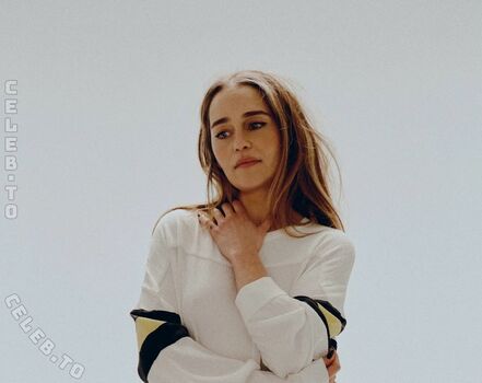 Full leaked Emilia clarke private onlyfans photo