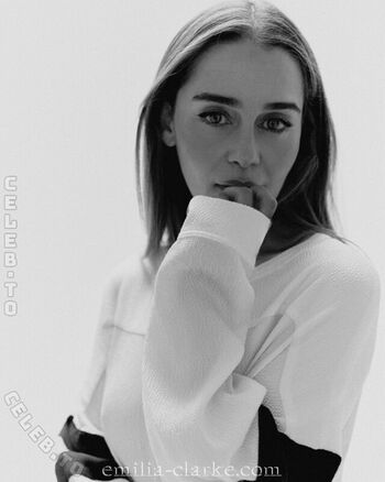 Full leaked Emilia clarke private onlyfans photo