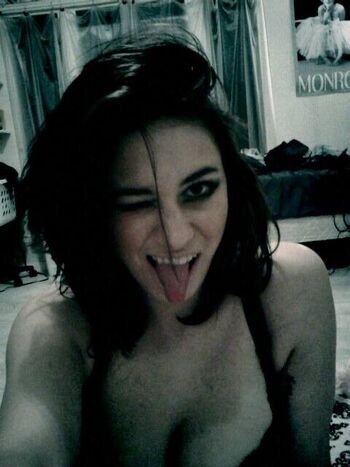 Full leaked Emilia moreland private onlyfans photo