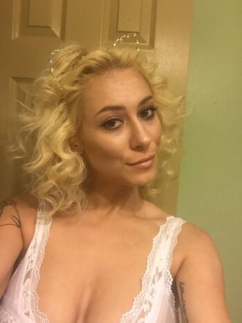 Full leaked Emilia moreland private onlyfans photo