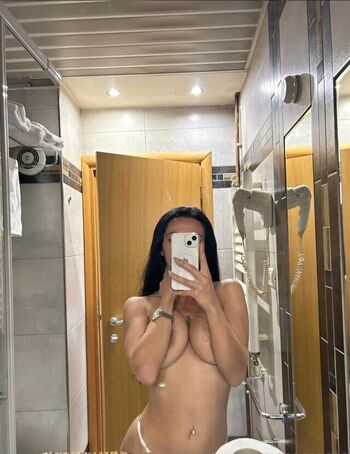 Full leaked Emilija kitanovska private onlyfans photo