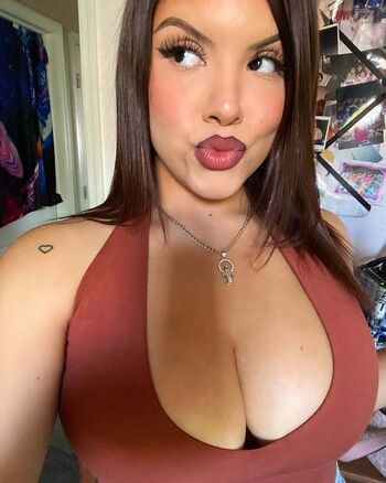 Emily De La Rosa