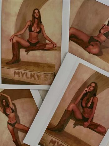 Full leaked Emily feld  page private onlyfans photo