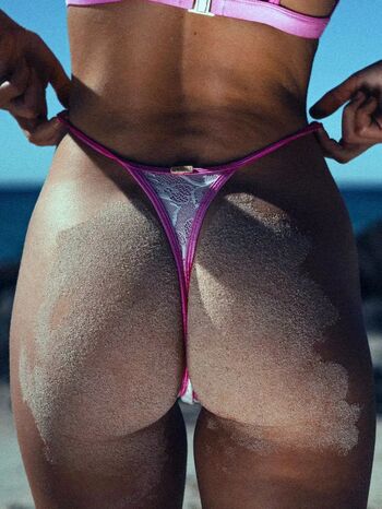 Full leaked Emily feld private onlyfans photo