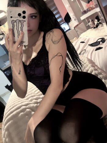 emily_g0th