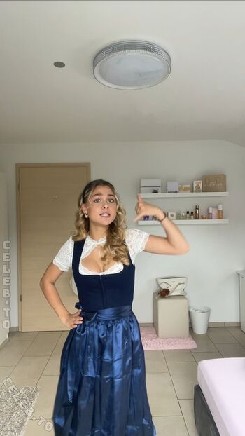 Emily Maurer