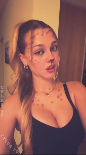 Full leaked Emily maurer page private onlyfans photo