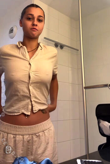 Full leaked Emily maurer private onlyfans photo
