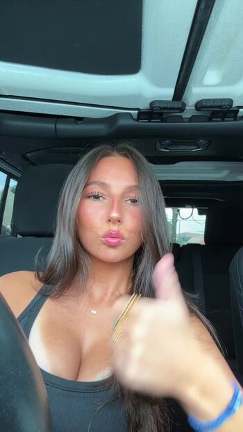 Full leaked Emily newton page private onlyfans photo