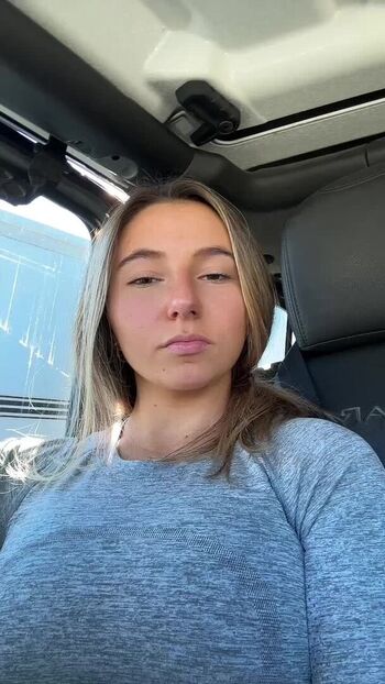 Full leaked Emily newton private onlyfans photo